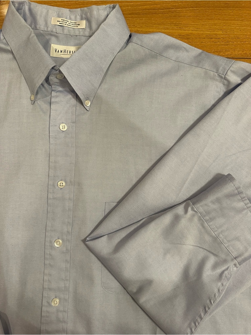 Van Heusen Men’s Light Blue Oxford Button-Down Dress Shirt 18.5x35/36 Tall
